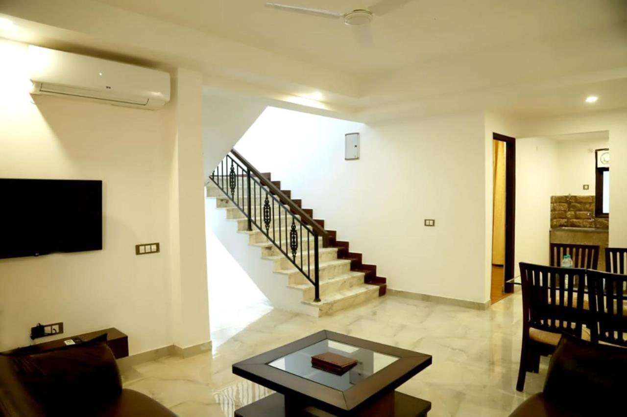 Country Inn Hotels & Resorts Vrindāvan 外观 照片