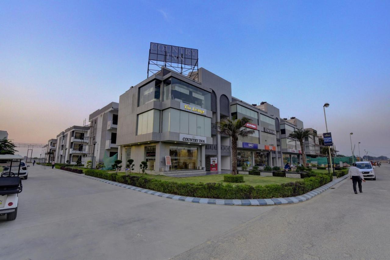 Country Inn Hotels & Resorts Vrindāvan 外观 照片