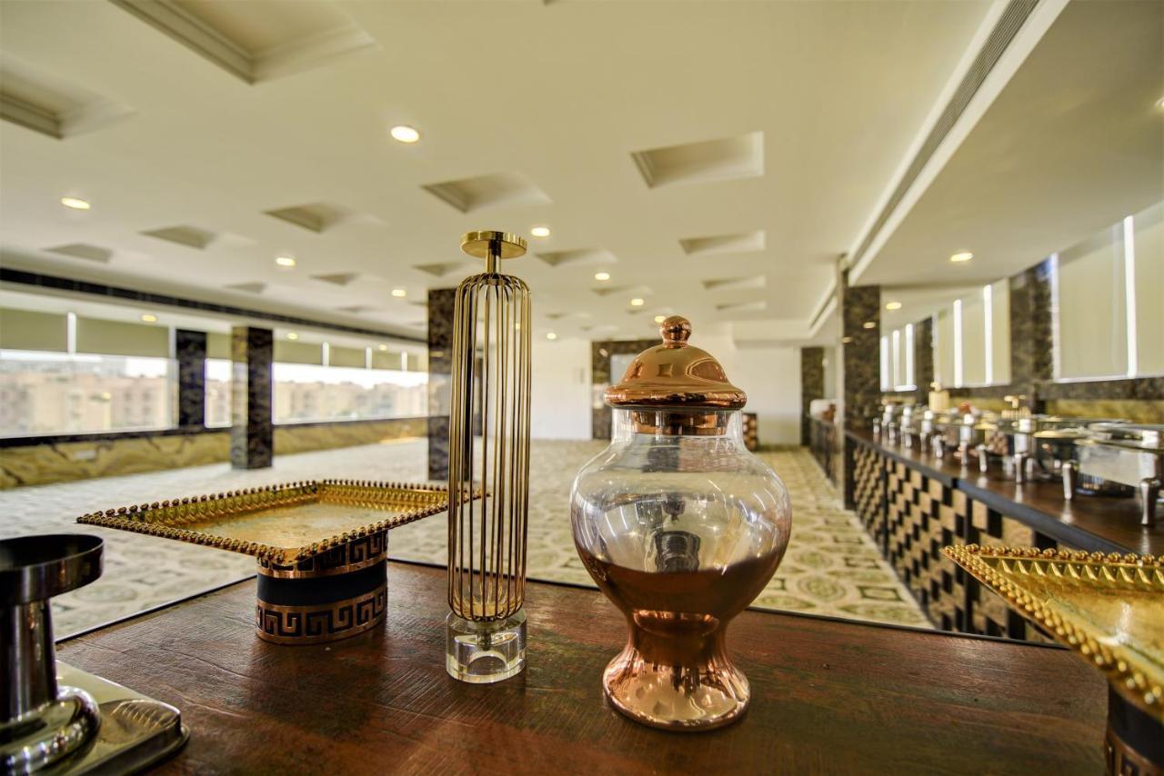 Country Inn Hotels & Resorts Vrindāvan 外观 照片